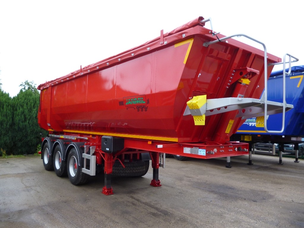 Steel Tipper Half-Pipe